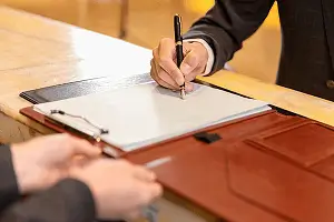 黄芪和党参哪个上火