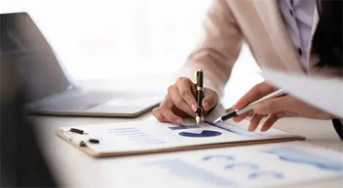 小皮和嘉宝泡芙哪个好