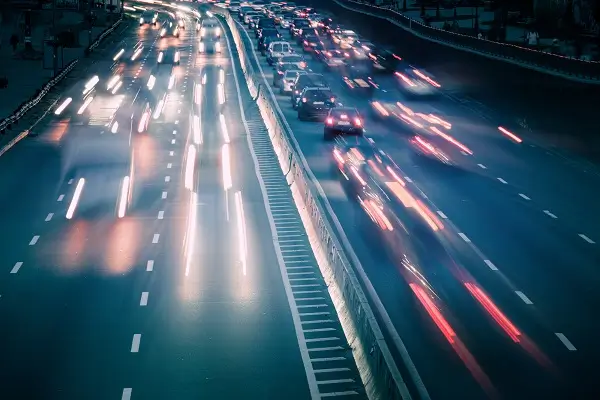 蛋糕和面包哪个容易做